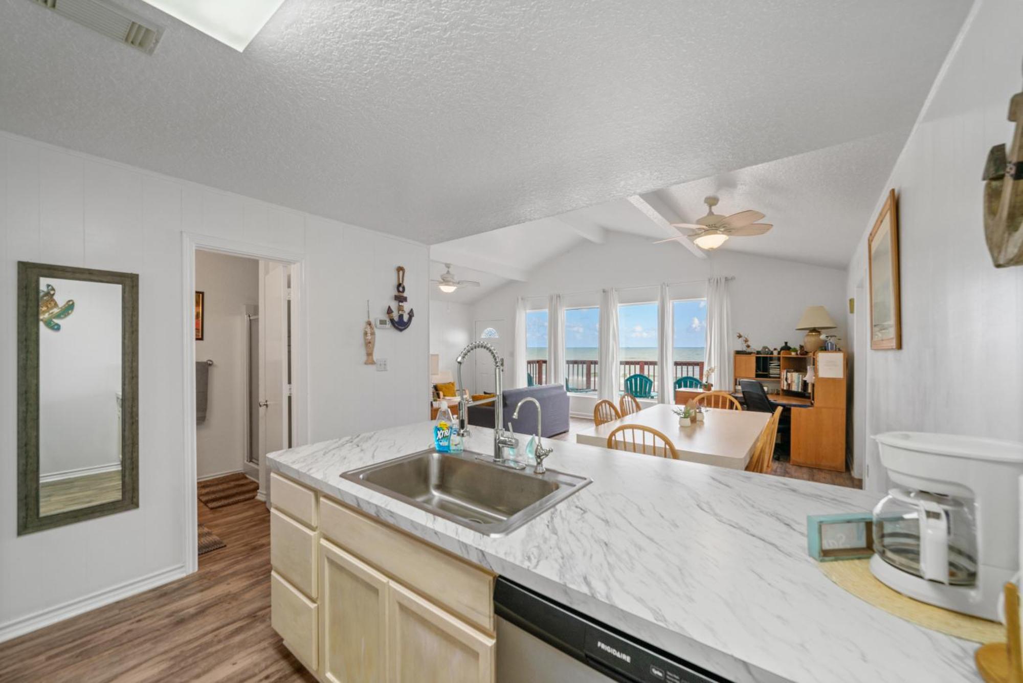 Amazing Oceanfront 2Br Home Cozy Peaceful And Kid And Pet Friendly Freeport Exterior foto